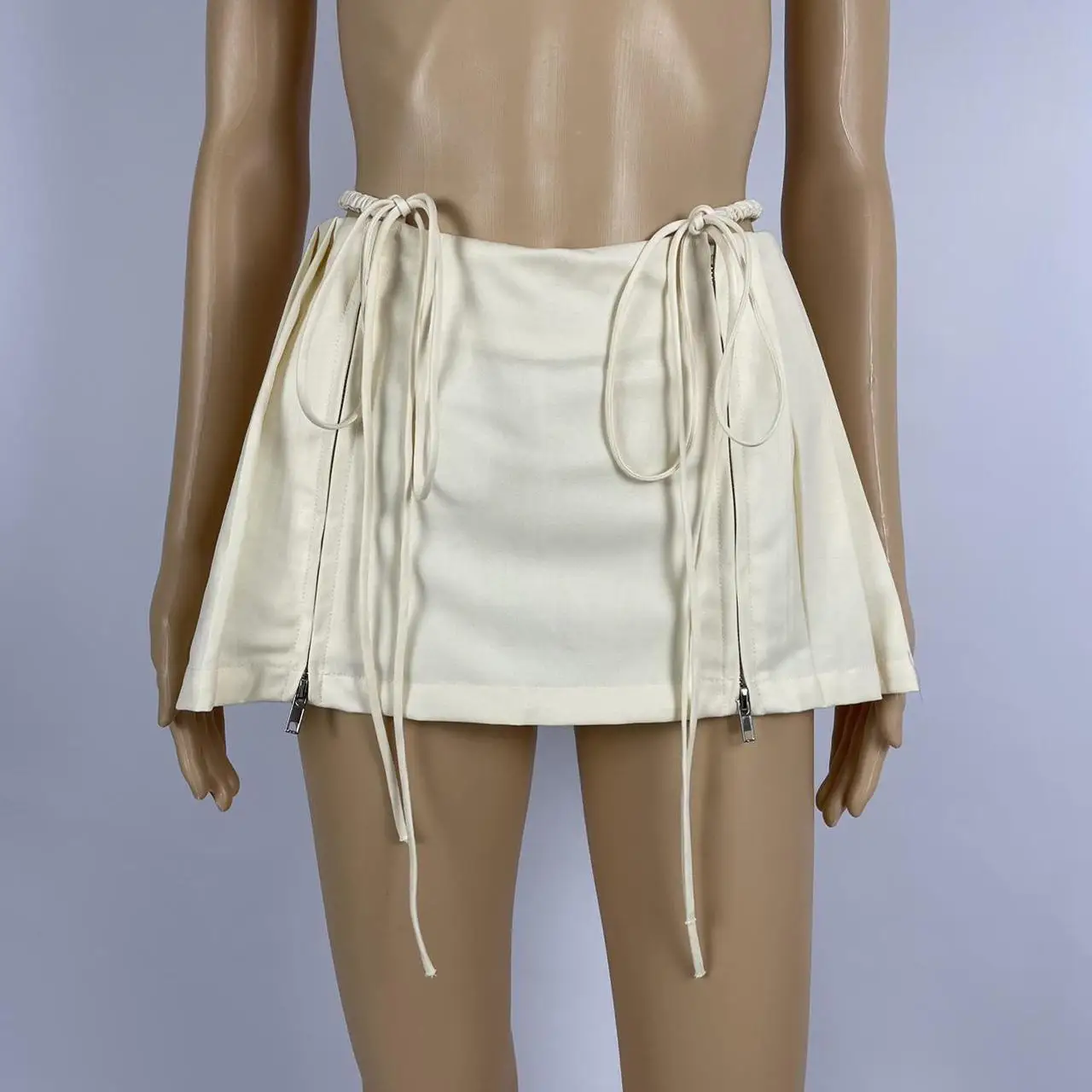 New Fashion Women Acute Summer Mini A-Line Skirt Solid Color Low Waist Pleated Tie Up Zipper Skirt Club Street Style Hot Sale