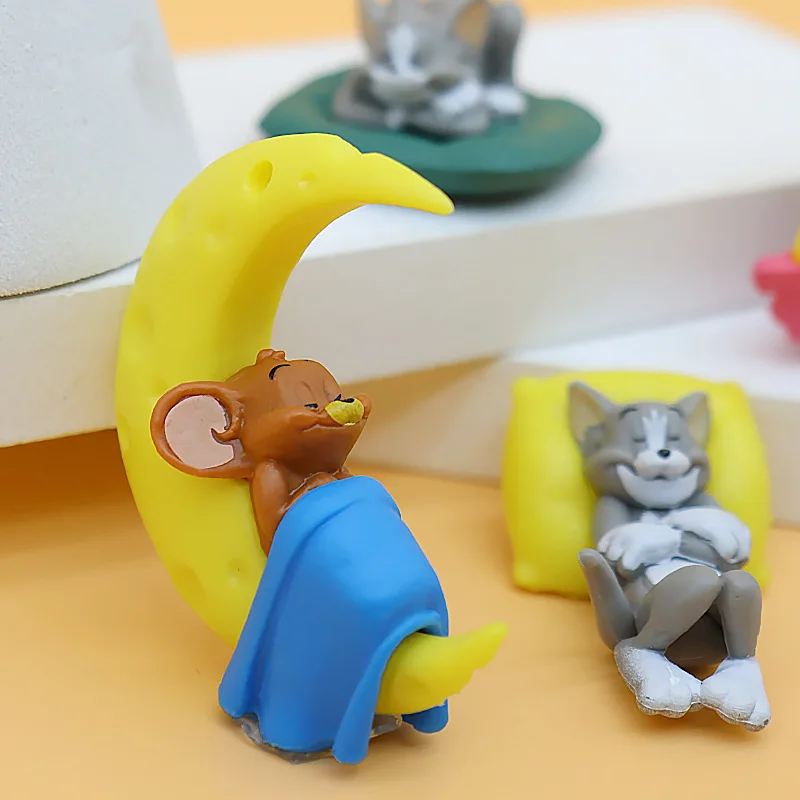 Disney Sleeping Tom & Jerry Figure Figurine Cake Car Ornament Toy