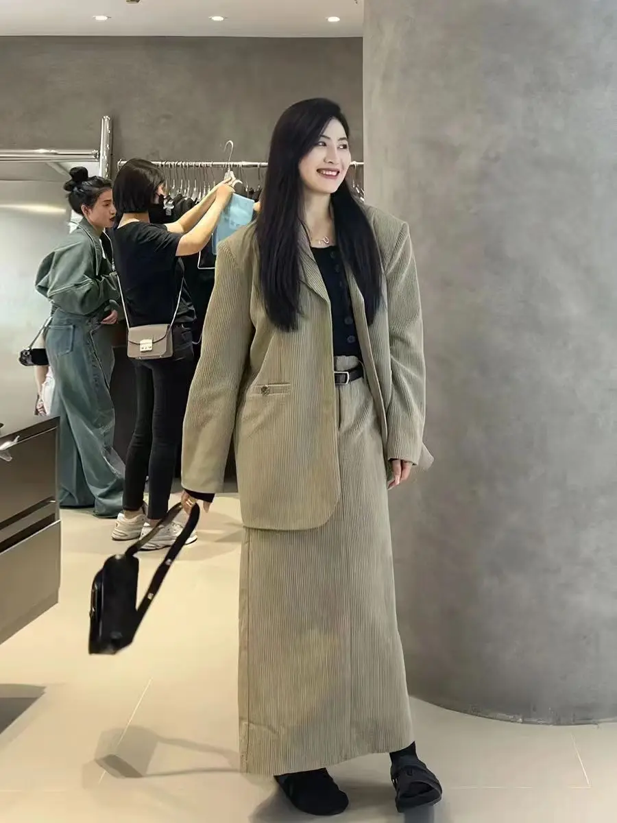 

Женский офисный костюм с юбкой, офисный костюм в Корейском стиле ретро, свободный пиджак с наплечниками и юбка с разрезом, комплект из двух предметов