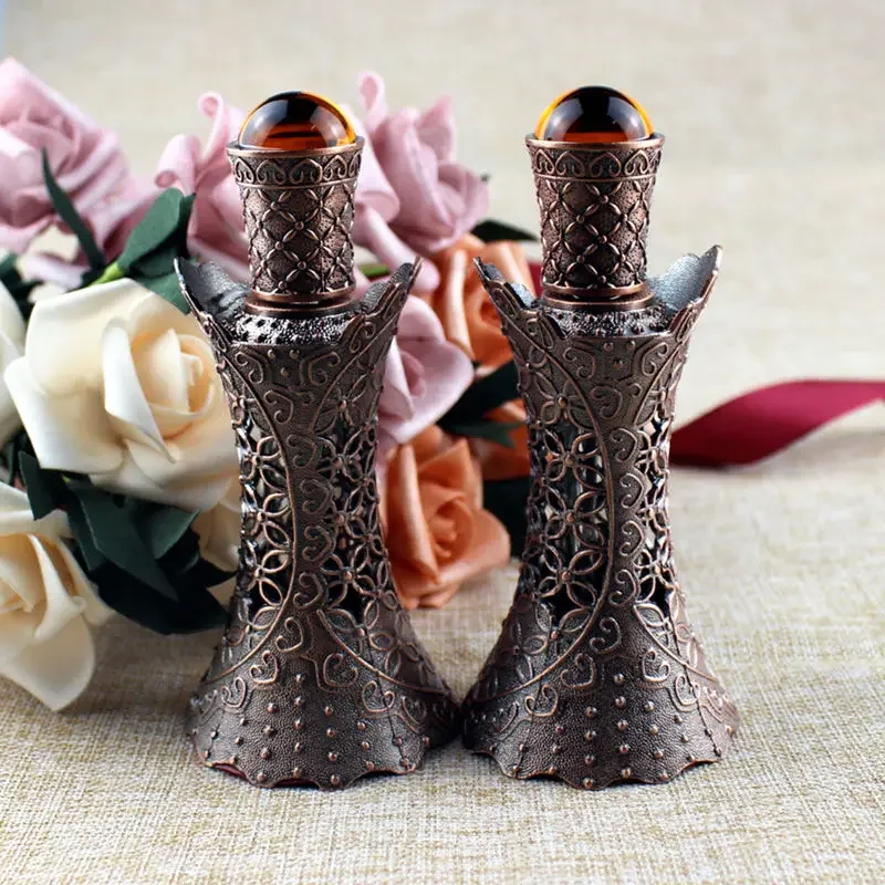 

1PC 12ml Antiqued Metal Glass Bottle Arab Style Essential Oils Bottles with Dropper Middle East Perfume Oil Vials