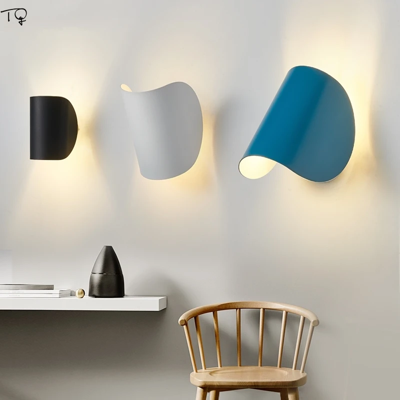 

Nordic Italian Design Creative Art Decor Rotatable Wall Lamp Modern Simple Wall Sconces Living Room Bedroom Bedside Study Aisle