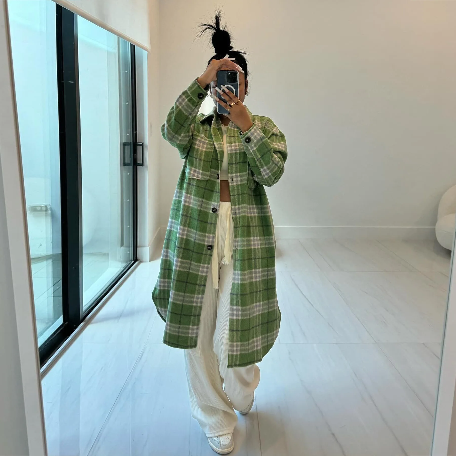 

Fashion Vintage Long-sleeved Lapels Plaid Shirt Coats Spring Casual Women Checkered Shirt Loose Single Breasted Long Cardigans