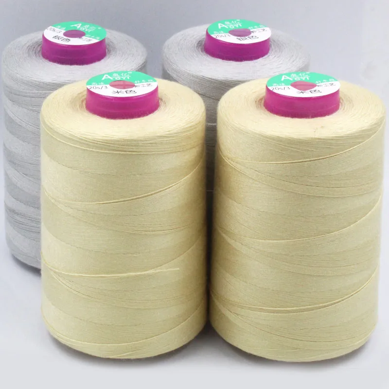 Heavy Duty Cotton Quilting Thread - Red - 2500 Meters - 40 Wt.