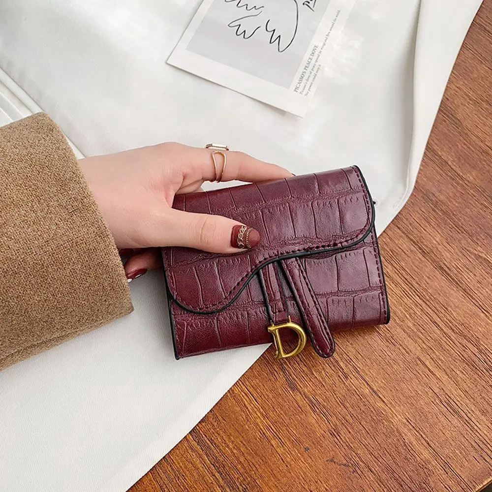 Luxury Designer Women's Wallet - Fashionable Multi-Card Holder & Coin Purse Clutch