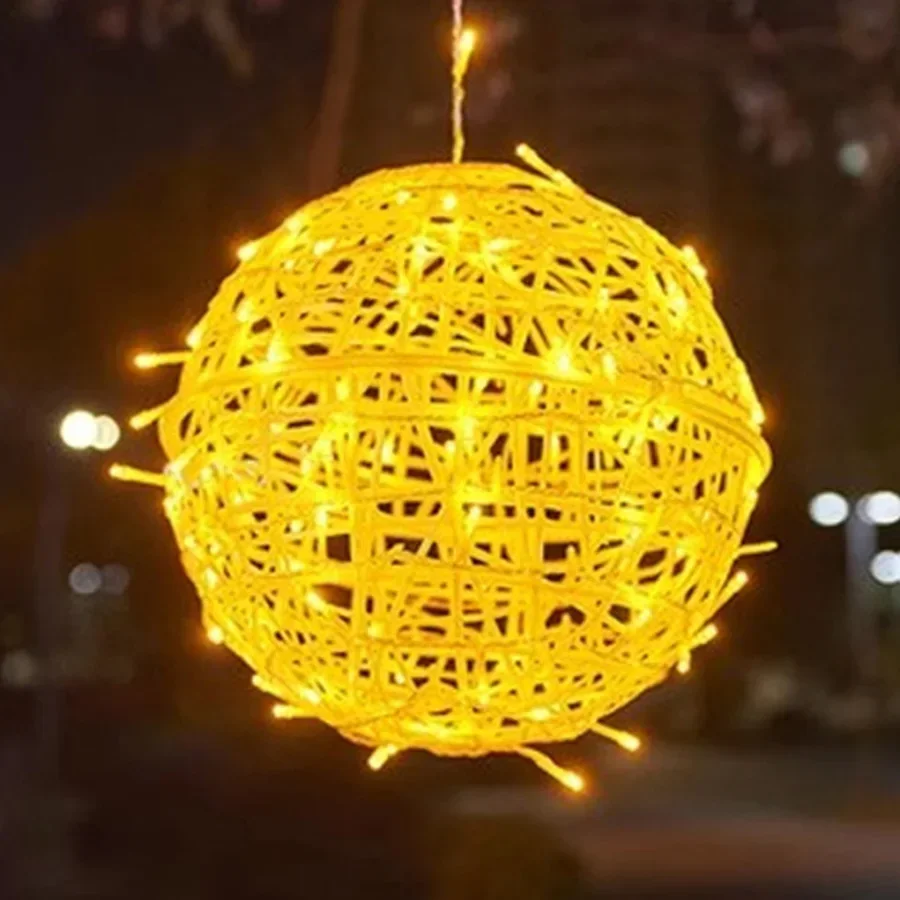 thumbnail image 1 of Guirnalda de luces navideñas de 30 cm con forma de bola de ratán, para exteriores, para bodas, fiestas, decoración de jardín, 1 of 5