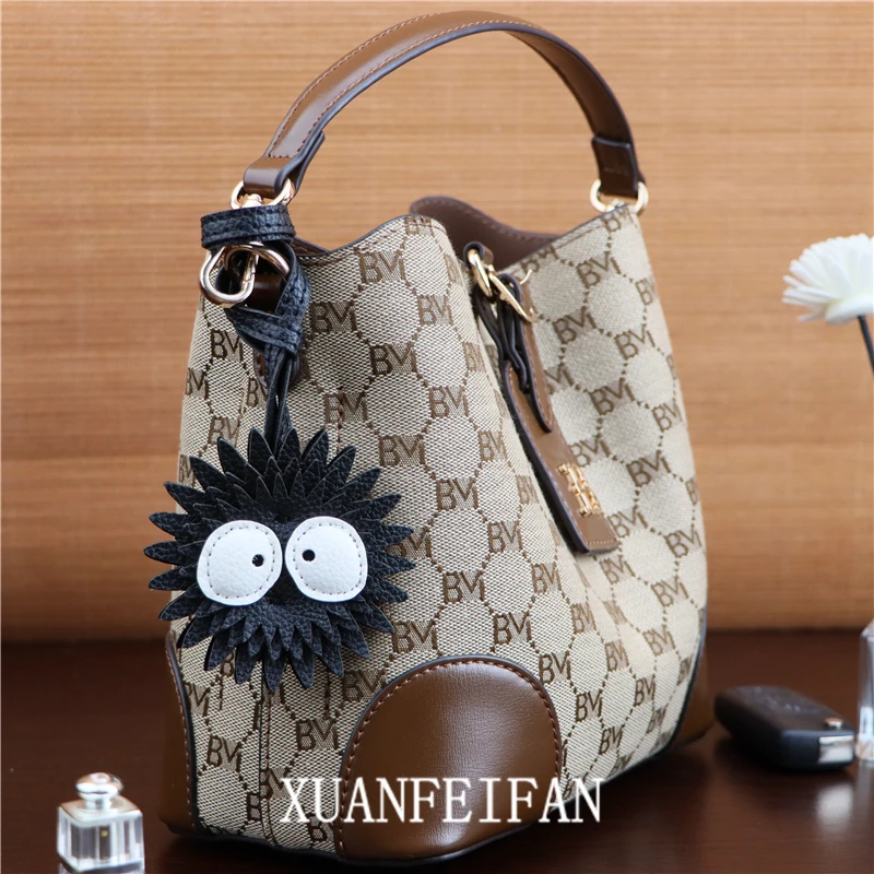 Black Coal Ball Leather Keychain Bag Bag Pendant Cute Simple Personality Female Tide With Accessories Ugly Cute Little Coal Ball