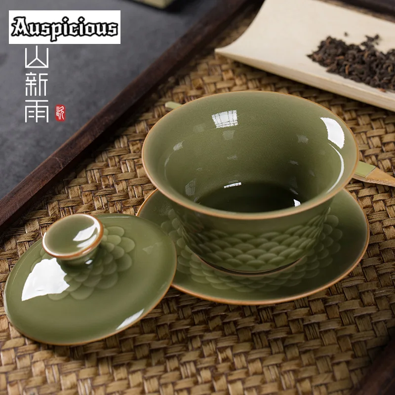 100ml Handmad Longquan Celadon Hand Grasping Gaiwan Fish Scale Three Talent Tea Tureen Tea Maker Cover Bowl Ceremony Gift