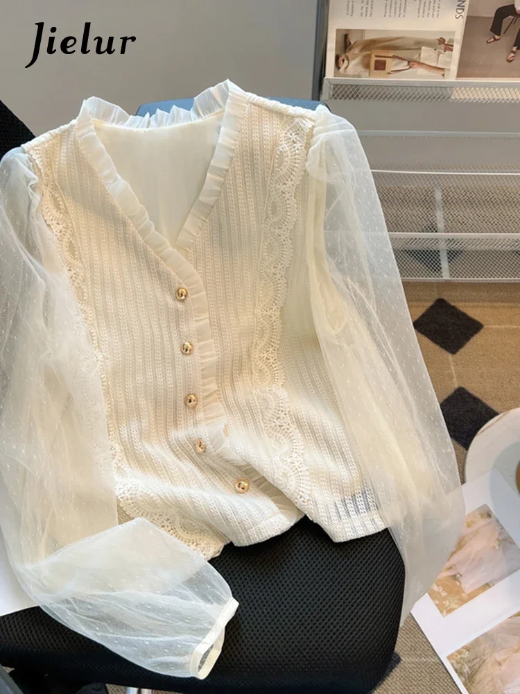 

Jielur Spring новая корейская кружевная блузка с длинными рукавами V - воротник Сладкая трикотажная блузка Женская блузка с мягкими чистыми пушистыми рукавами
