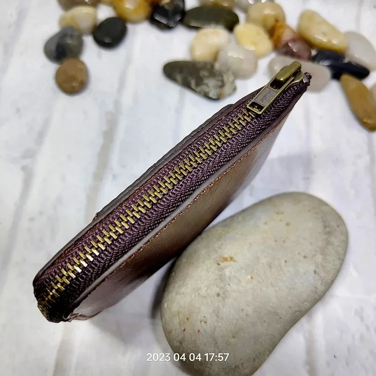 Рисунок 3 - Миниатюрная поясная сумка из натуральной