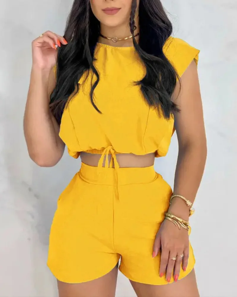 Рисунок 3 - Женский комплект из 2 предметов в полоску