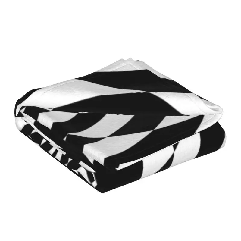 ��Ư�ϰ� �ſ� �ε巯�� 3D �ð��� ���� ���, ���� �� �Ϻ��� ����, ħ�� ���� ���, ����� �ö���