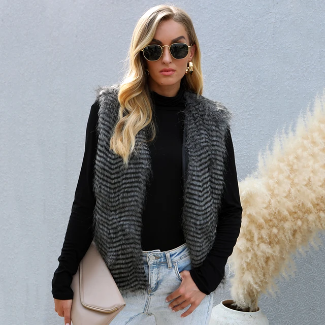 Peacock Vest, 54 OFF