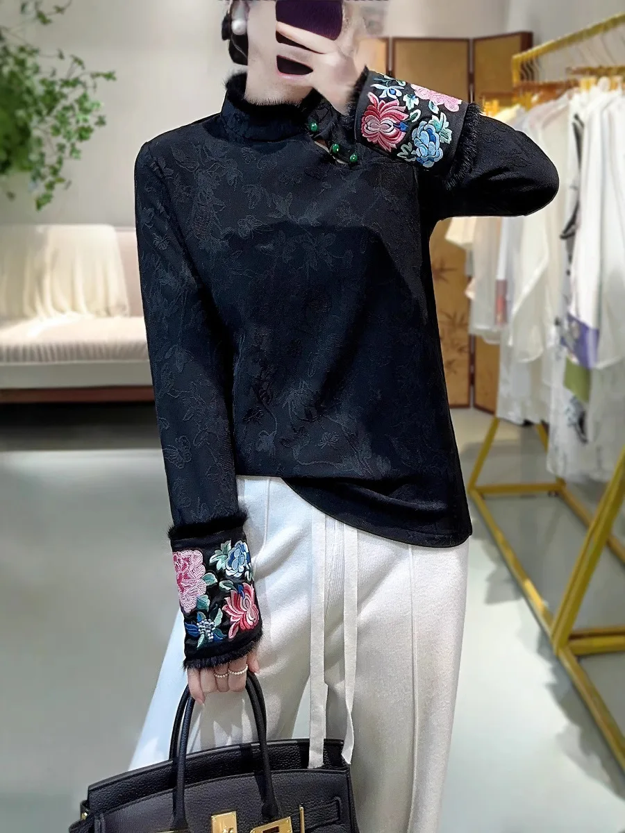 High Quality Autumn Winter Top New Chinese Style Top Women's O-Neck Embroidery Flowers Slim Soft And Comfortable Shirt S-XXL