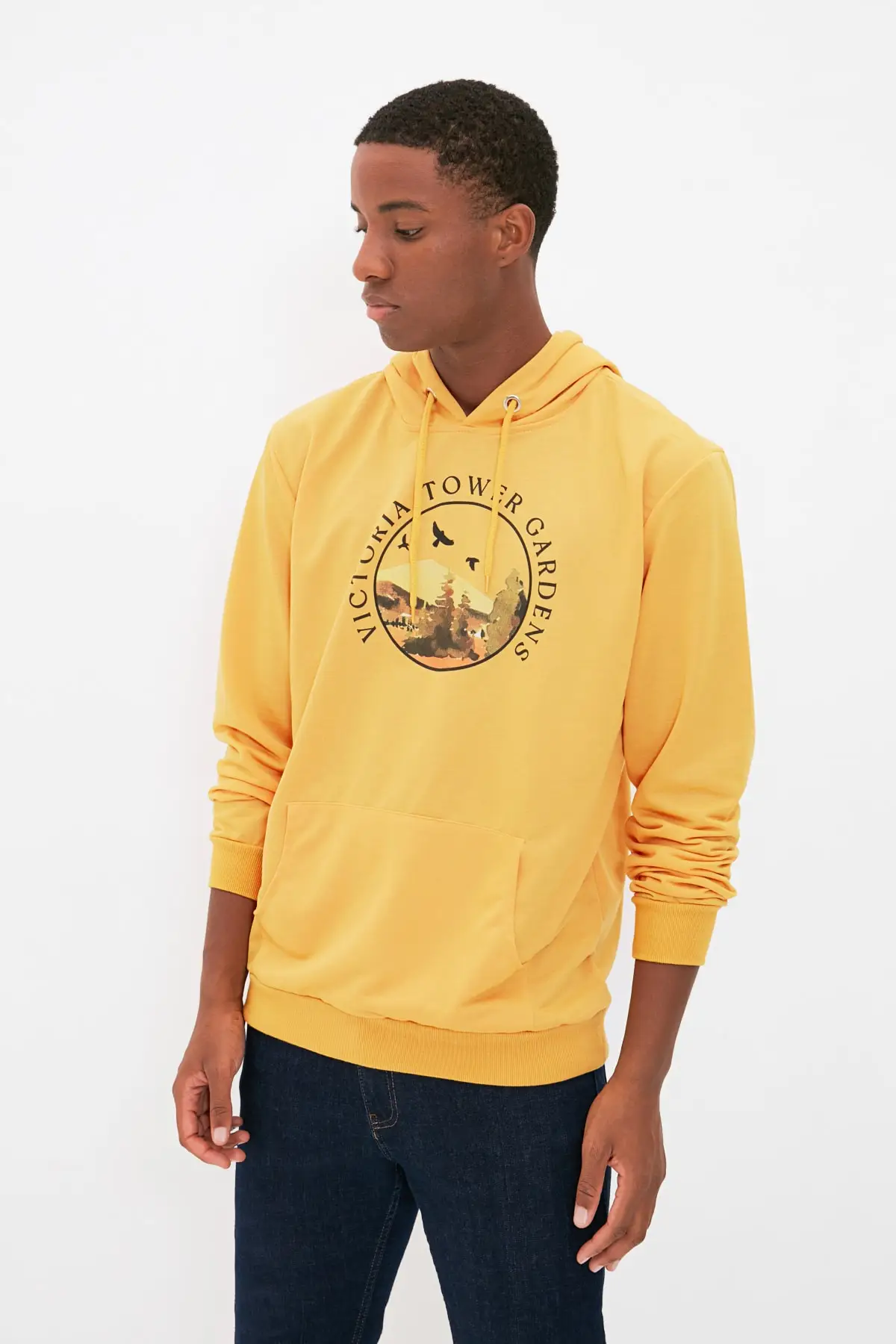Mens Regular Fit Hood Sweatshirt Men Hooded Long Sleeve Printed Hoodies Sweatshirts for Man in yellow