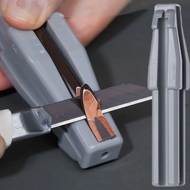 Plastic Eyebrow Pencil Sharpening Tool for Makeup