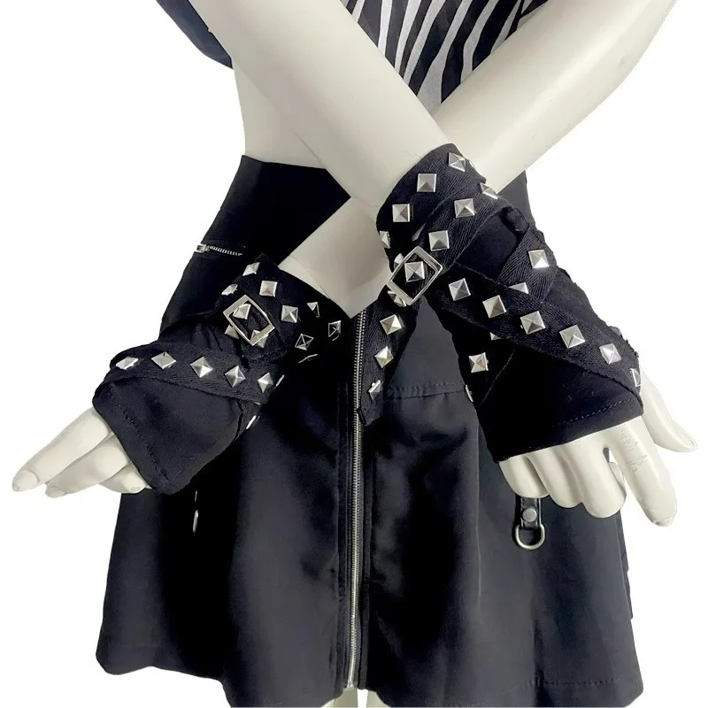 Fashion Women Half Finger Metal Buckle Gloves Rivet Punk Gothic Hip Hop Party Cosplay Dance Mitten Black Fingerless Strap Glove