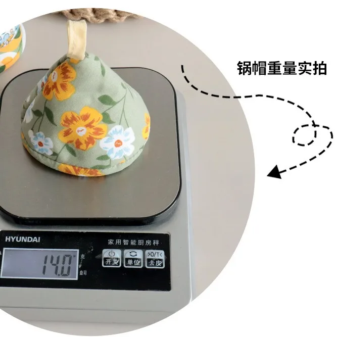 Cloth Cotton Quilted Triangle Pot Hat Anti-Scalding Heat Insulation Pot Hat Cover Kitchen Casserole Iron Handle Gloves