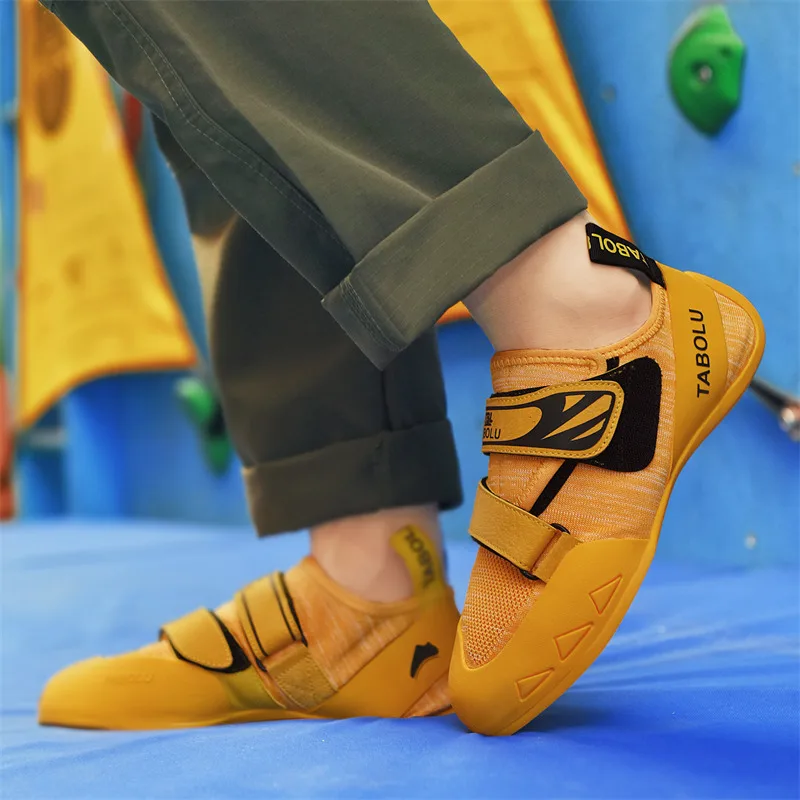 Professional Rock-Climbing Shoes Men Women Indoor Outdoor Climbing Shoes Beginners Mesh Bouldering Training