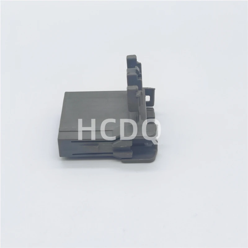 10 PCS Spot supply 7123-4311-40 original high-quality  automobile connector plug housing