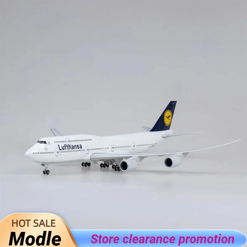 

1/150 Airline 747 Plane Model B747 Lufthansa Airplane Model Toy Light and Wheel Landing Gear Plastic Resin Plane Model Gift Toys