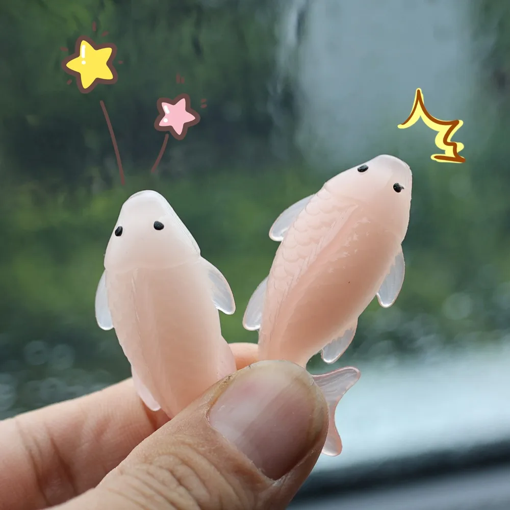 Color Changing Koi Pendant UV-Activated Color-Changing Grilled