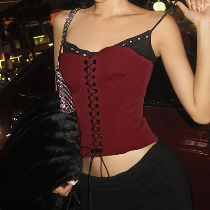 Camisola sexy ajustada con lazo para mujer, con parches en contraste y ojales, estilo retro Y2K para fiesta y club.