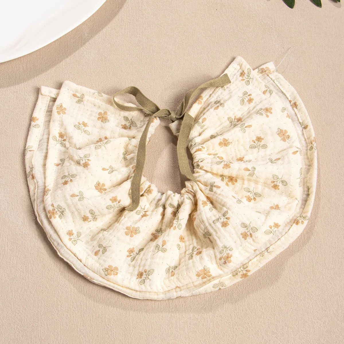 새로운 귀여운 Drawstring Bibs 면화 거즈 타액 수건 Burp Cloths Bandana Scarf for Boy Girl Soft Feeding Drool Bib