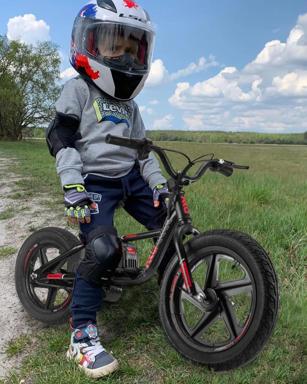 E-balance bike  6.jpg