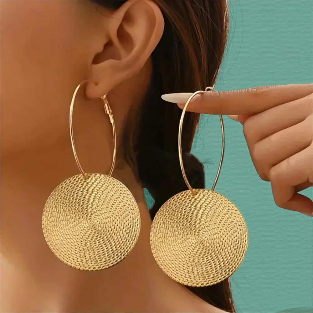 Golden Round Geometric Hoop Earring for Women Vintage Creative And Versatile Fingerprint Metal Earrings Party Jewelry Gifts