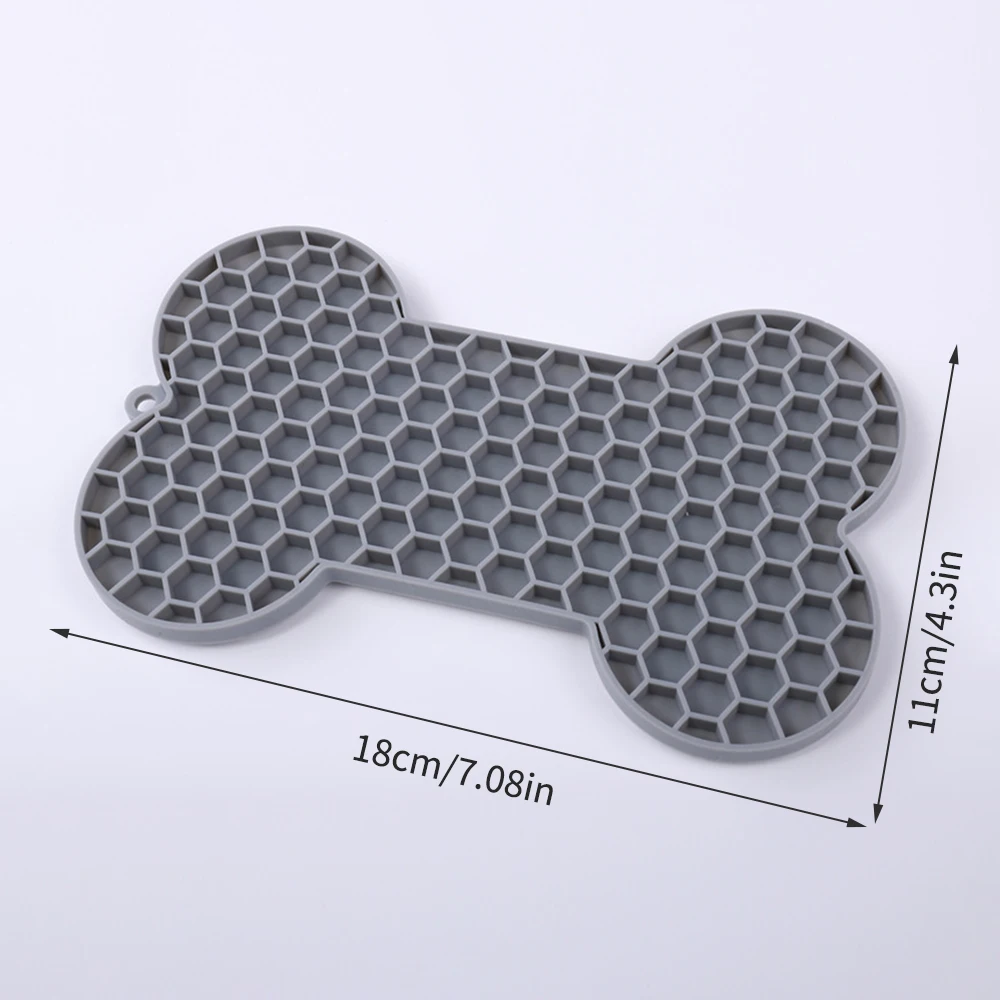 1PC Bone Silicone Licking Pad Slow Food For Dogs Slow Food Pad For Pets Slow Feeding Pet Training 6