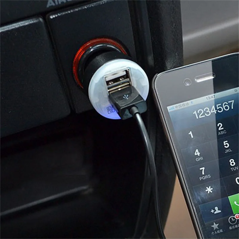 White Double Port USB Car Charger For iPhone Samsung