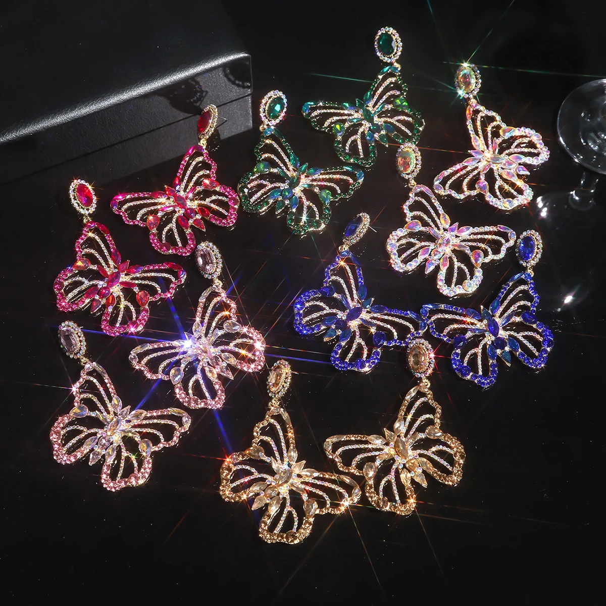 Fashion exquisite colorful rhinestone butterfly pendant earrings female personality creative temperament light luxury earrings 3