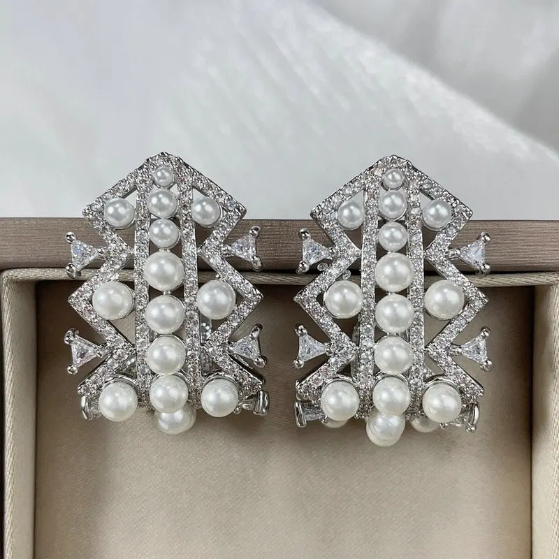 

Bilincolor Fashion White Pearl Earring for Women