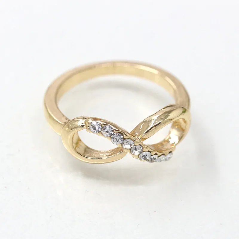 Wedding Rings Creative Crystal Twist Infinity Wedding Rings For Woman Fashion Hip Hop Party Wedding Gift Statement Jewelry Gift Кольцо Женское