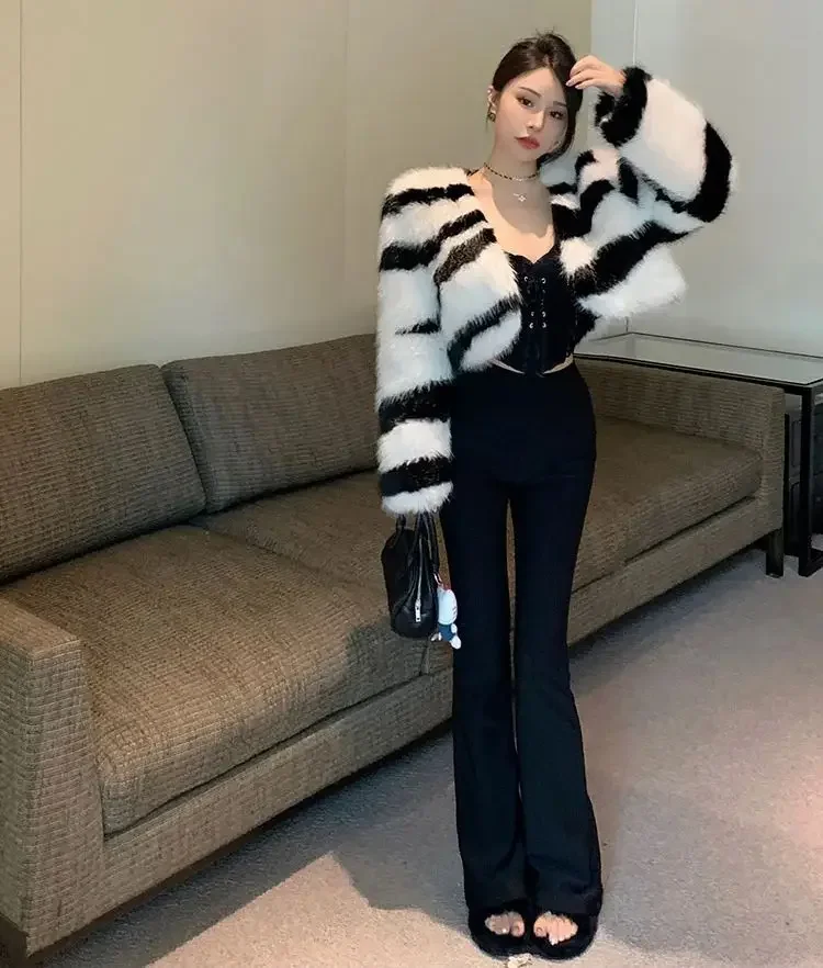 FANIECES Fluffy Faux Fur Women Short Coat Cardigan Tops Y2K Zebra Striped Print Fake Fur Crop Jackets Fashion Winter Streetwear