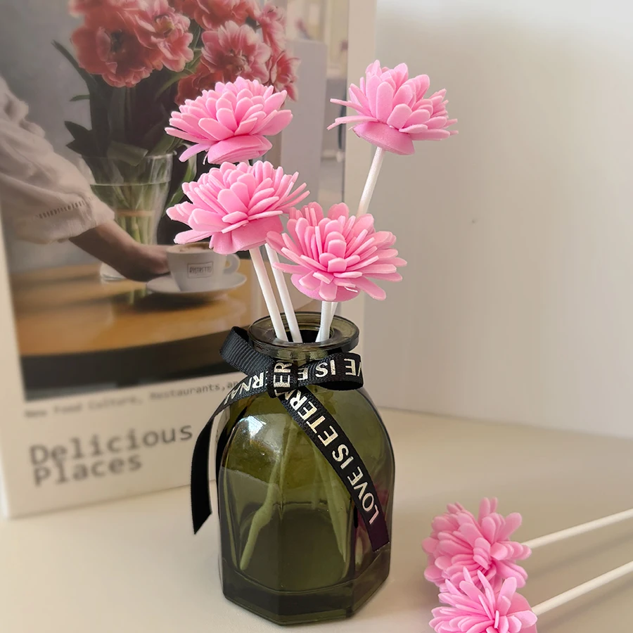 Aromatherapy Fragrance Diffuser with Floral Accents