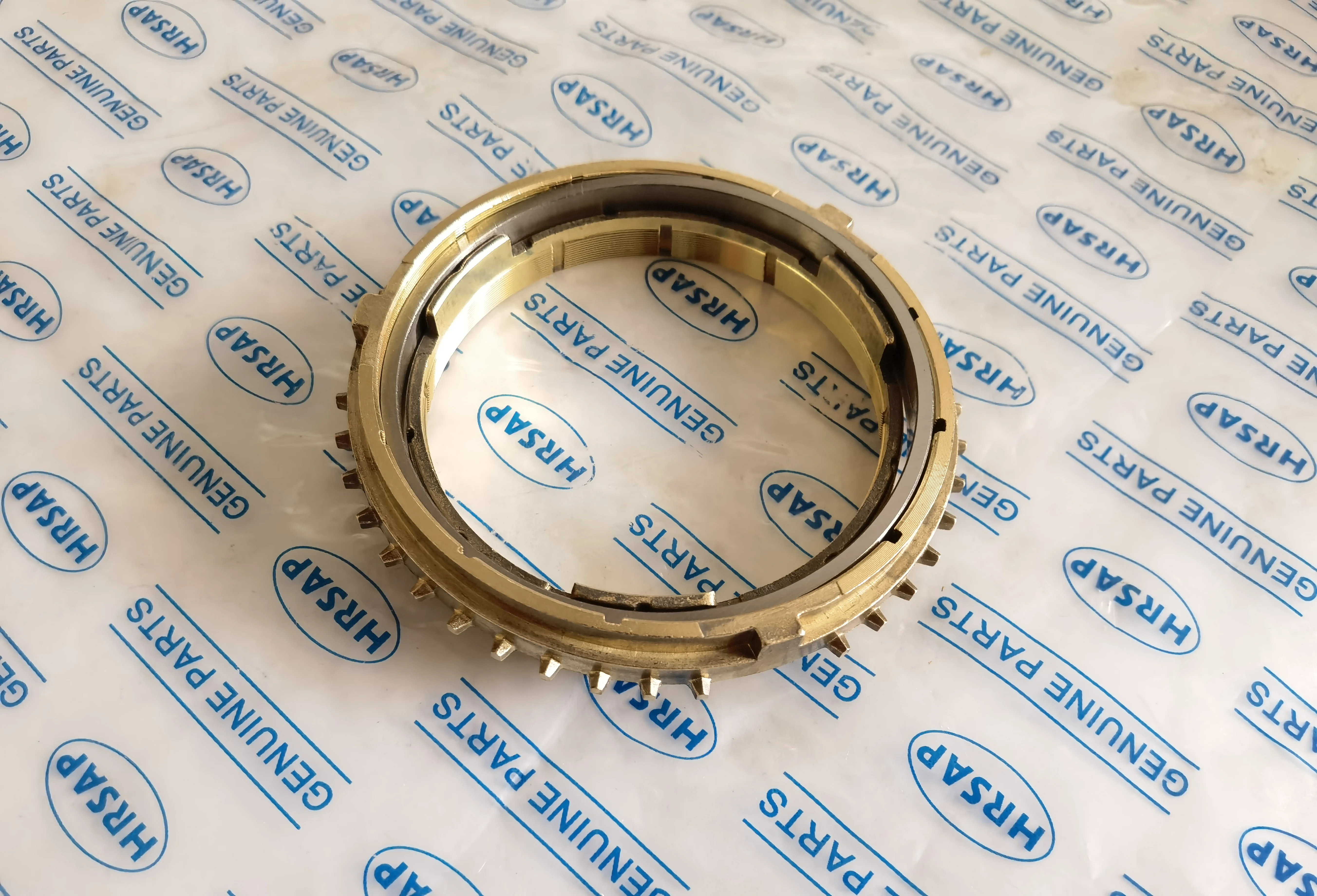 For LANDCRUISER HIACE HILUX transmission wave box synchronizer gear ring 33037-60040 33037-60050 gearbox synchro rings