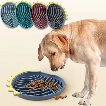 Silicone Dog Licking Mat 1