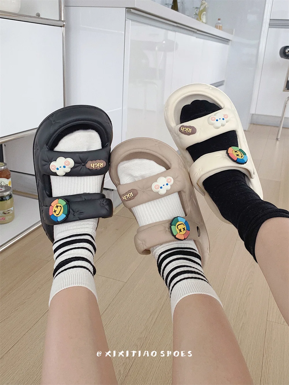 

Cute Clouds With Double Strap Sandals For Women's Summer Slipper 2023 New EVA Outdoor Anti Slip Thick Sole Slippers