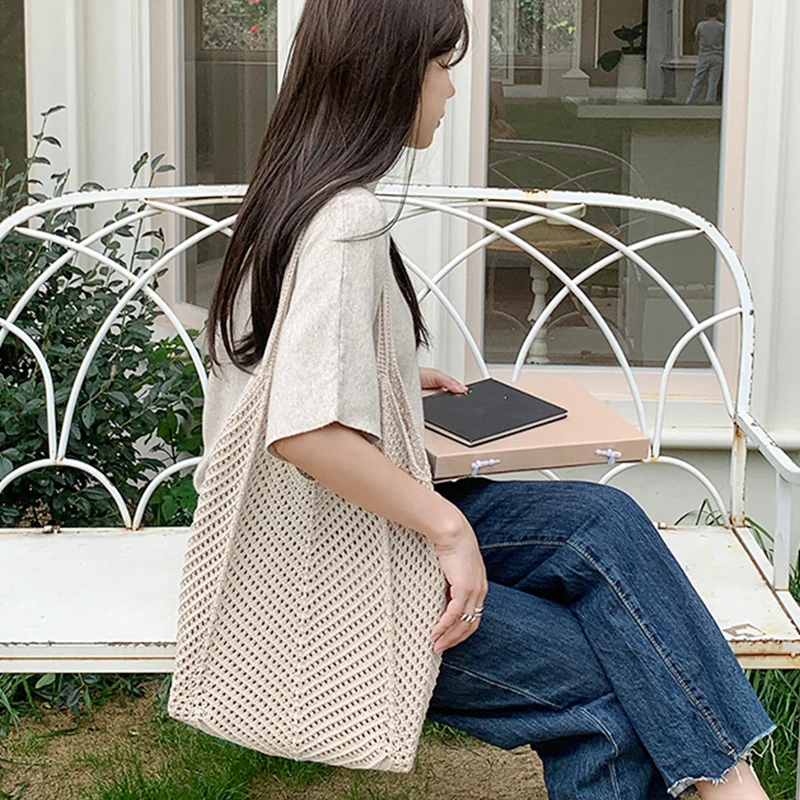 Fashion Women's Hollow Woven Shoulder Bags Large Capacity Knitting Underarm Bag Solid Crochet Tote Handbag Summer Mesh Beach Bag