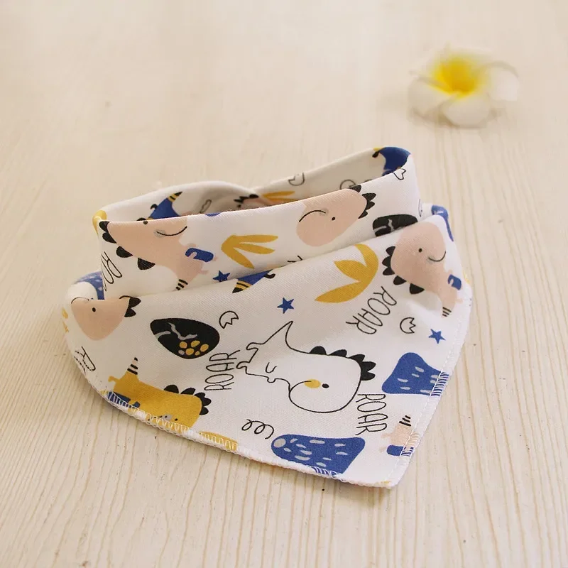 Cartoon Baby Bibs Triangle Cotton Bandana Bibs for Boys Girls Burp Cloth Baby Scarf Meal Collar Feeding Accessories Saliva Towel