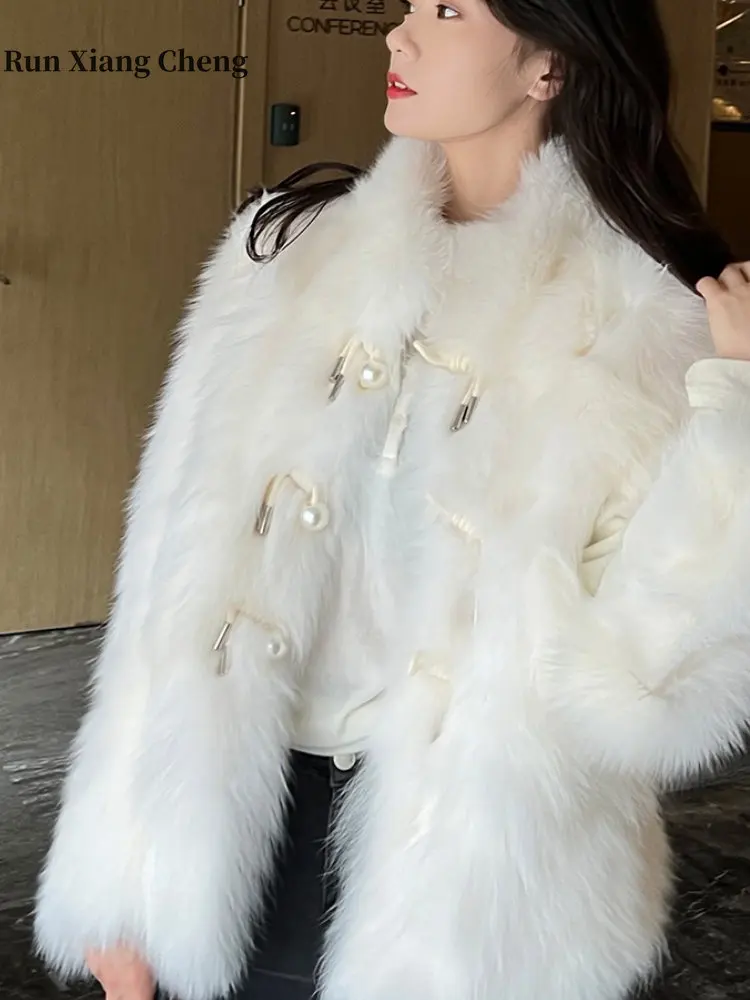 Women's Winter Coat 2023 New Faux Fox Fur Coat Luxury Designer Oversize Short Elegant Stand Collar Fashion Fluffy Plush Jacket