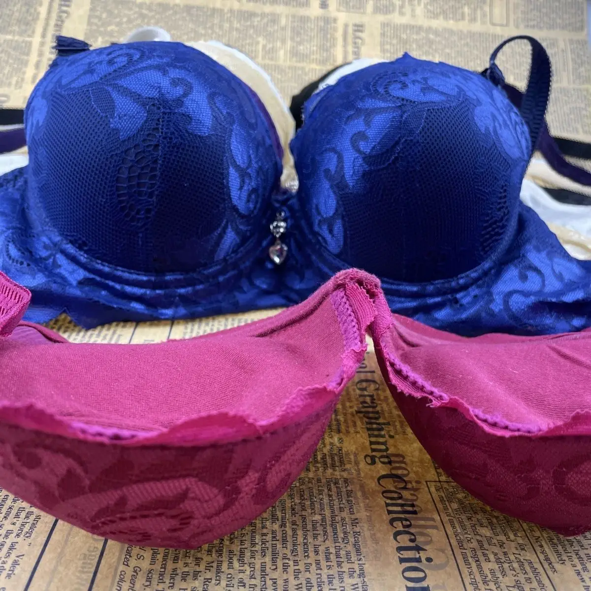 Small breasts,extra thick,sexy bras,and underwear are gathered  together,without any marks,with side breasts and adjustable shape -  AliExpress