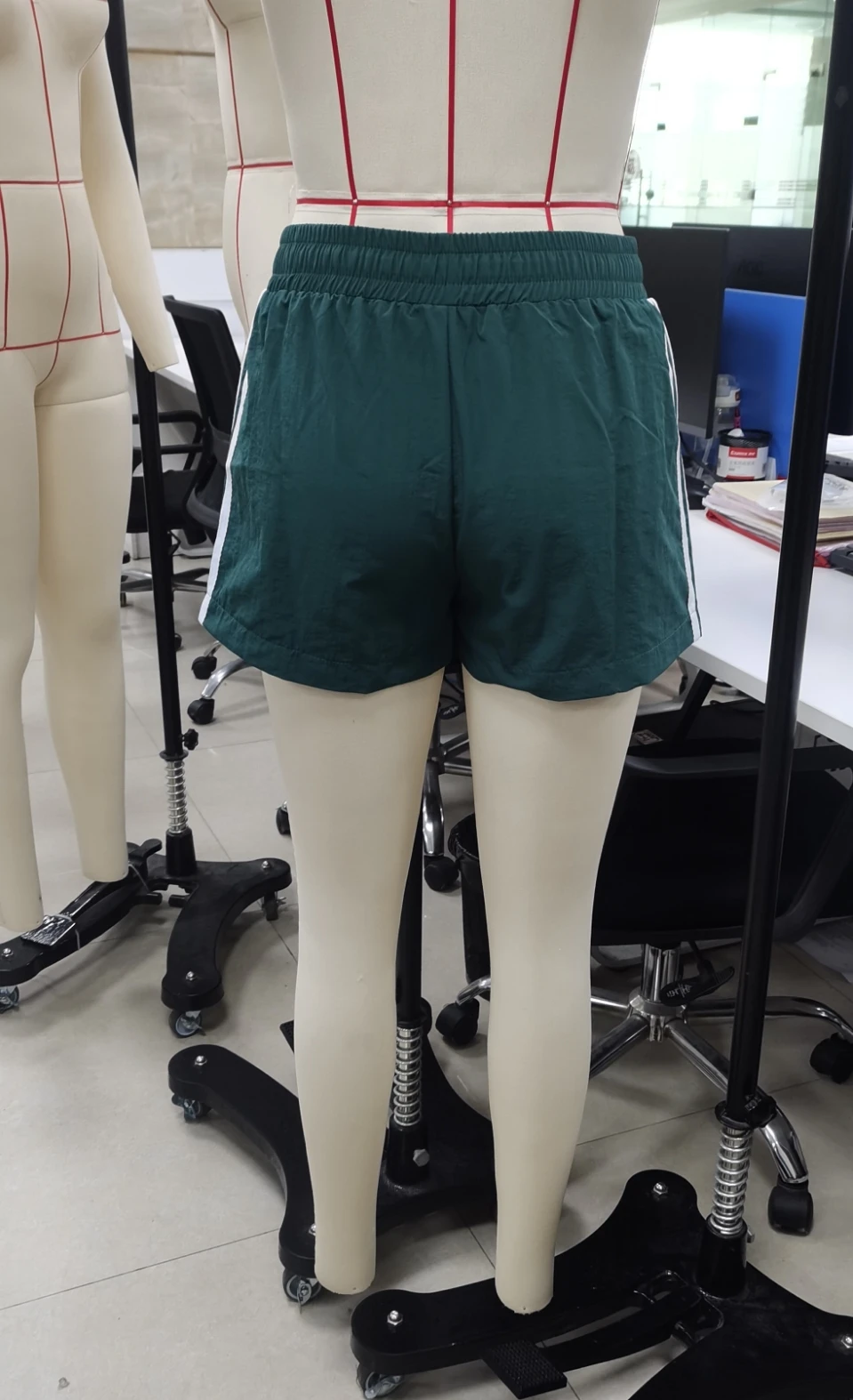HEZIOWYUN Y2K Side Striped Workout Shorts Women Loungewear Drawstring Elastic Waist Athletic Shorts Summer Going Out Short Pants_ecoleips.com