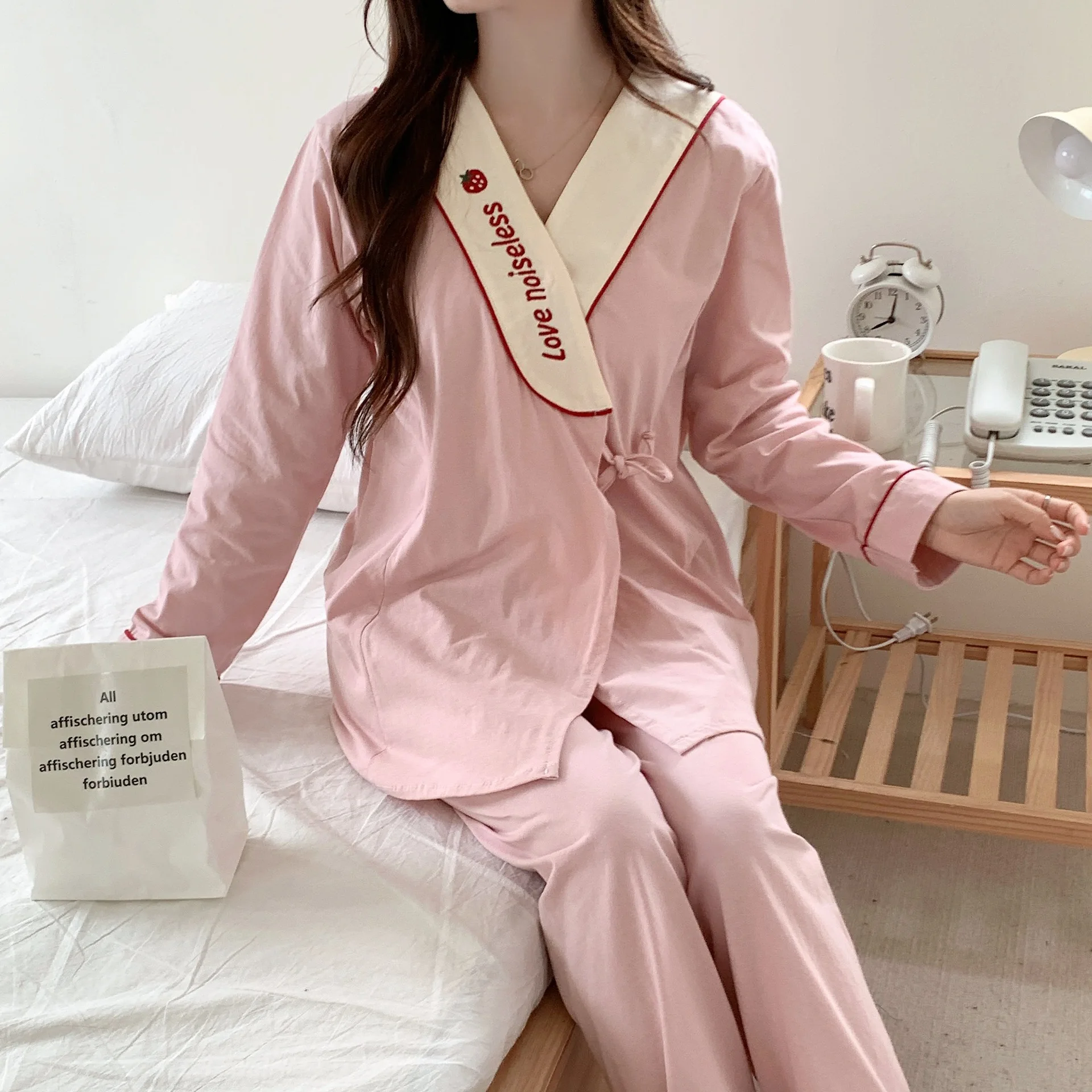 Strawberry Maternity Nightwear Cotton Gauze Pregnancy Postnatal Sleepwear Breastfeeding Pajamas Nursing Maternity Nightgown 1 Strawberry Maternity Nightwear Cotton Gauze Pregnancy Postnatal Sleepwear Breastfeeding Pajamas Nursing Maternity Nightgown