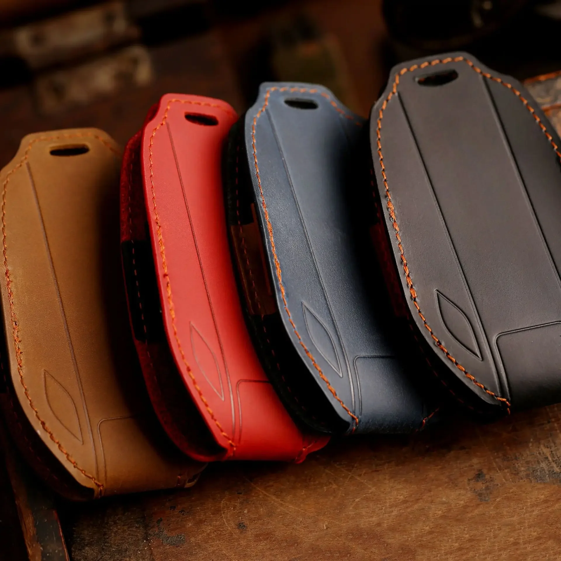 Luxury Handmade Genuine Leather Car Key Case & Keychain - Premium Cowhide Protective Sleeve