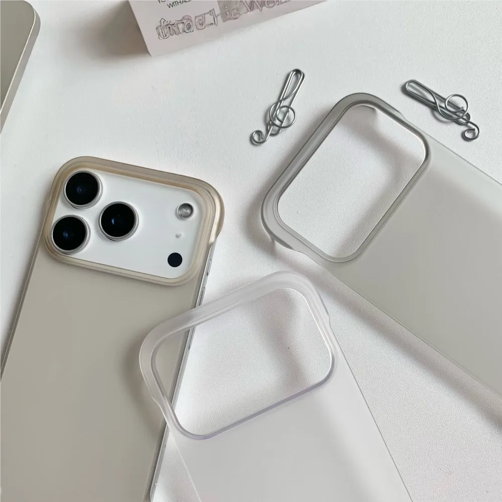 Sleek Borderless Matte Clear Shockproof Phone Case - Ultra Thin Translucent Design