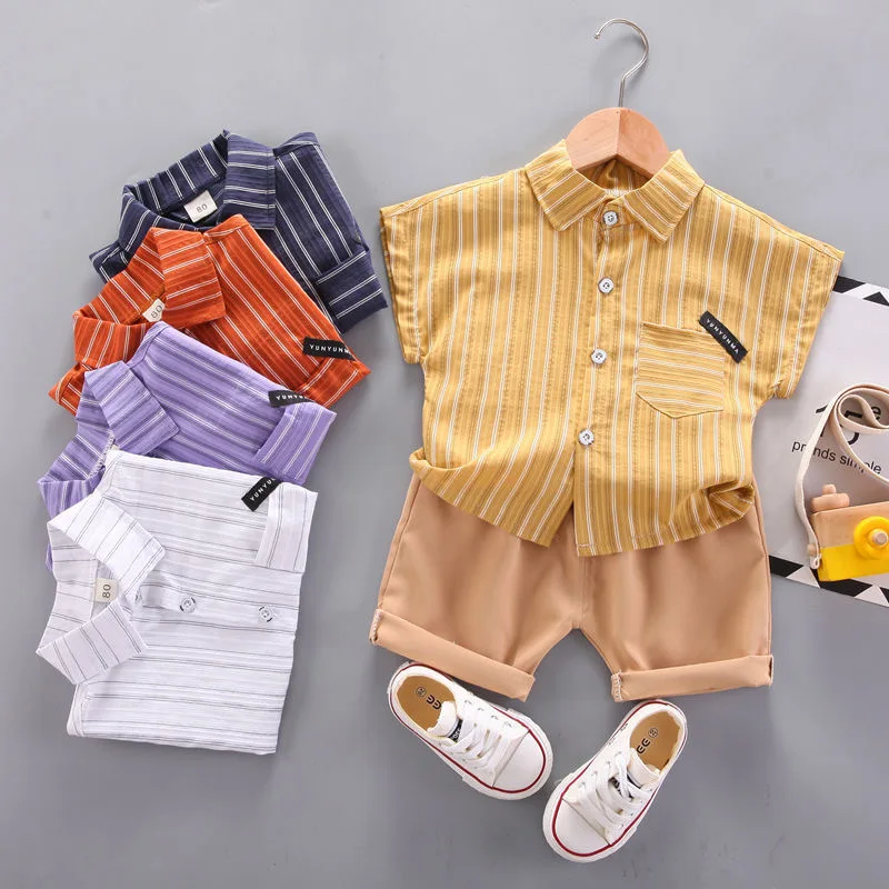 

Trend new 2023 Korean version of the summer fashion matching striped shirt pants suit boys British style two-piece set