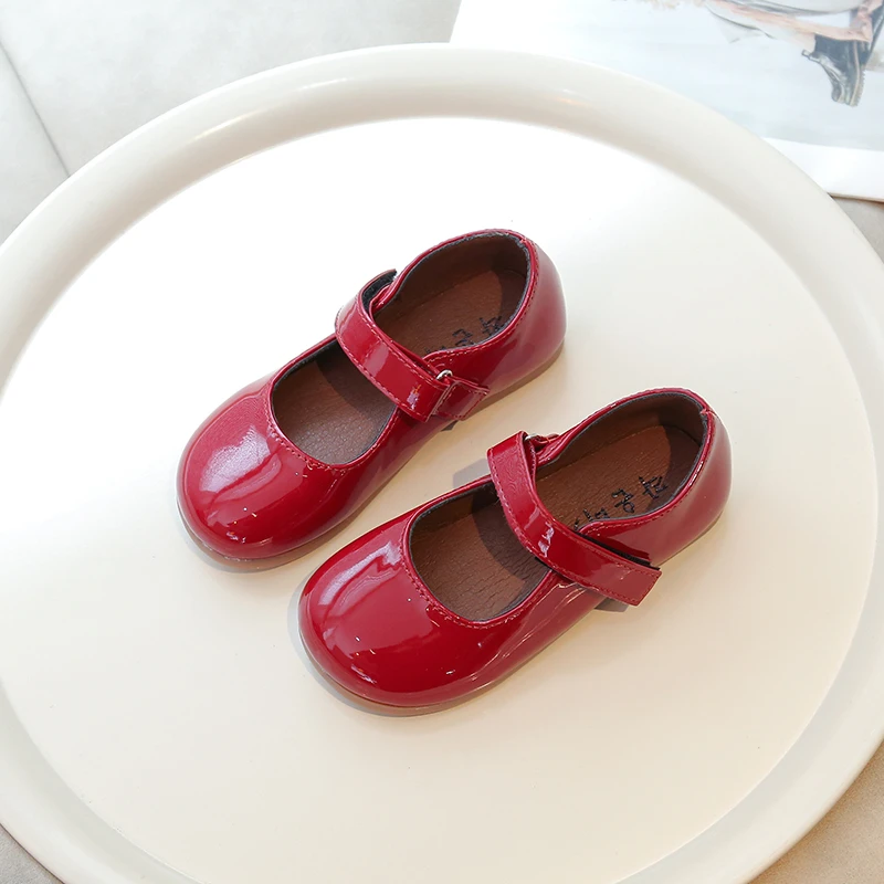 Children's Leather Shoes New Spring Autumn Girls Princess Shoes Fashion Glossy PU Red Kids Causal Ballet Flat Simple