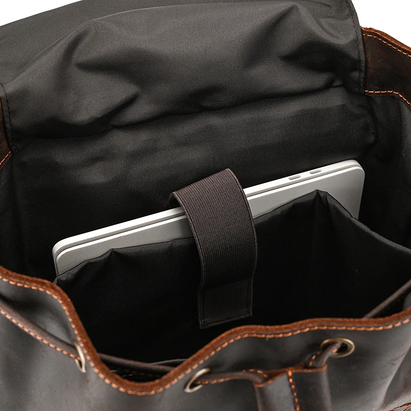 Leather Backpack Travel Pioneer™ - Dark Brown
